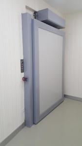 linac door20