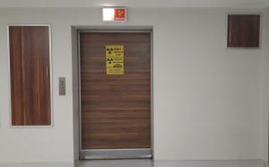 linac door24